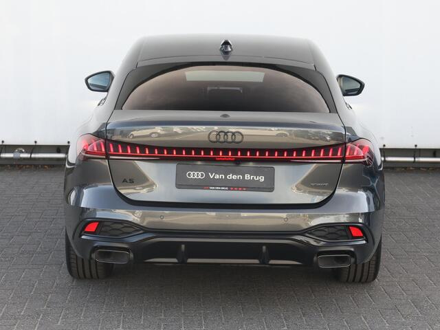 Audi A5 Limousine S edition TFSI e 220 kW / 299 PK Limousine | 20" Lichtmetalen velgen | Optiek zwart plus | Camera |
