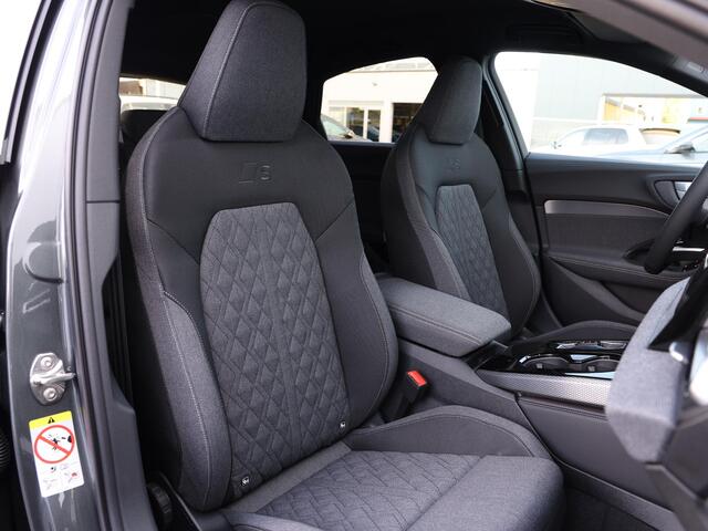 Audi A5 Limousine S edition TFSI e 220 kW / 299 PK Limousine | 20" Lichtmetalen velgen | Optiek zwart plus | Camera |