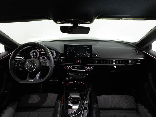 Audi A5 Sportback S-Line 35 TFSI 150 pk Automaat Competition | Matrix LED | Trekhaak | Stoelverwarming | Camera | 19"velgen | Navigatie |