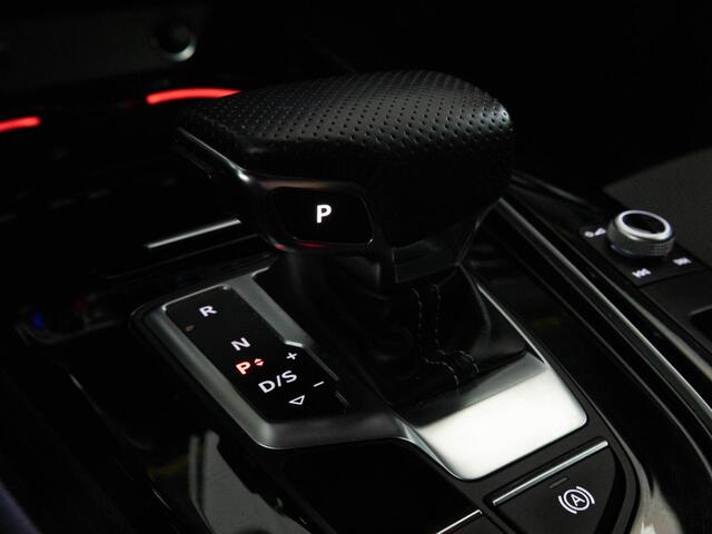 Audi A5 Sportback S-Line 35 TFSI 150 pk Automaat Competition | Matrix LED | Trekhaak | Stoelverwarming | Camera | 19"velgen | Navigatie |
