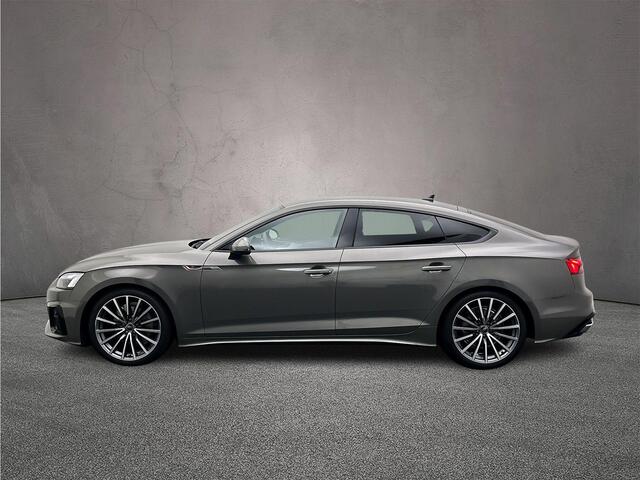 Audi A5 Sportback 35 TFSI 150PK S edition Competition | Ambient-Light | 19-inch | Matrix | Zwart-Optiek plus | Privacy-Glas | Audi-Sound |
