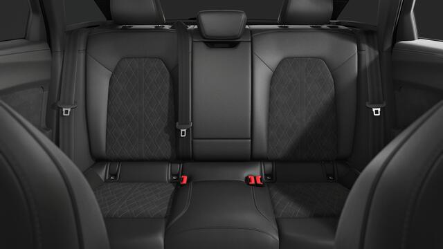 Audi A5 Avant e-hybrid quattro 299 S tronic S edition Automaat | Exterieurpakket zwart | Privacy glas (donker getinte ramen)