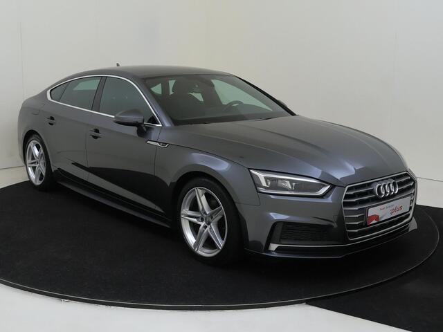 Audi A5 Sportback 40 TFSI Sport S-line Edition | S-line interieur | 3-zone airco | Cruise control | Navigatie | Bluetooth | LED verlichting | Parkeersensoren achter |