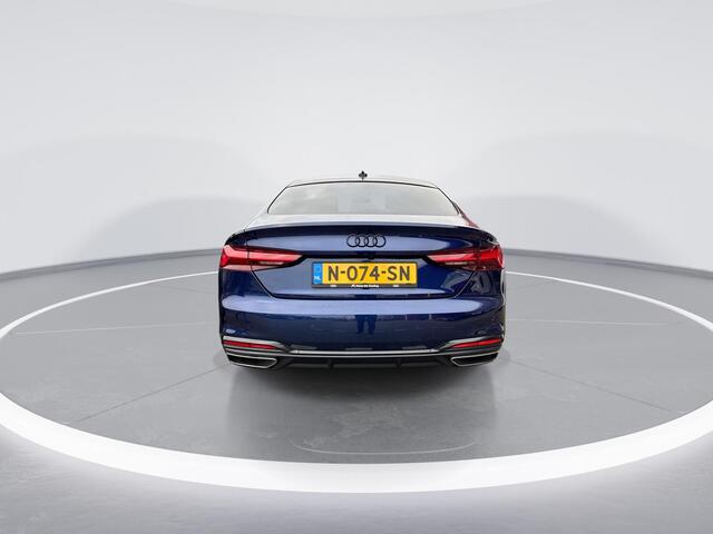 Audi A5 Sportback 35 TFSI 150pk S-Tronic S edition Competition · Camera · Apple/Android Car Play · Navigatie · P-Sensoren · Stoelverwarming · 19'' Inch ·