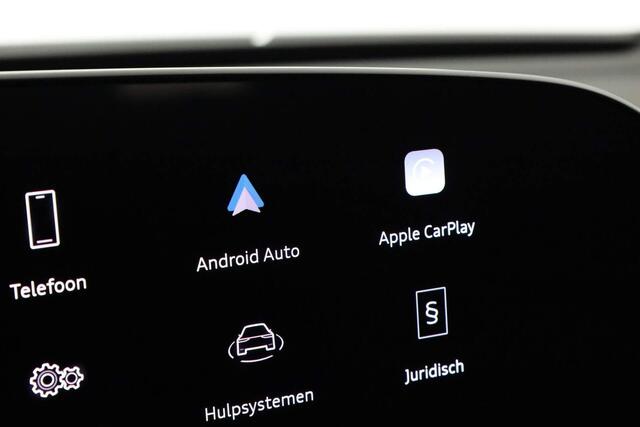 Audi A5 Limousine 35 TFSI 150 PK Advanced edition Audi A5 Limousine 35 TFSI 150PK S-tronic Advanced edition | Stoelen voor, elekt. verstelb. | Standaardst zwart leder-kunstl | Ambiente lichtpakket plus