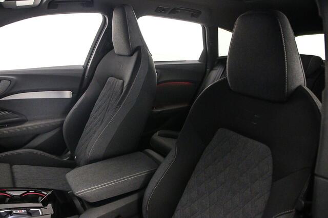 Audi A5 Avant 2.0 TFSI S edition | MMI plus | Full-led | Achteruitrijcamera | Sportstoelen | 19" | Carplay | Ambient lighting |