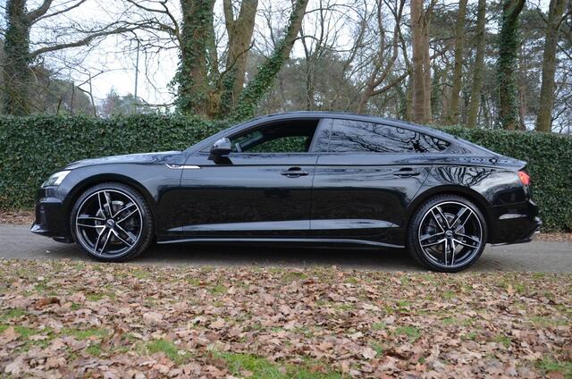 Audi A5 Sportback 40 TFSI S Line Edition Automaat/S-Line/Virtual-Cockpit/led/Navi/Ecc/Cr-Controle/Privacy-Glass/Panorama-Dak/Camera/Pdc/ Bang & Olufsen/Matrix LED koplampen