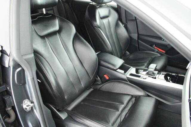 Audi A5 Sportback 35 TFSI 150pk S-Tronic Business Edition Leder Memory Stoelverwarming 360Camera Virtual Cockpit Navigatie