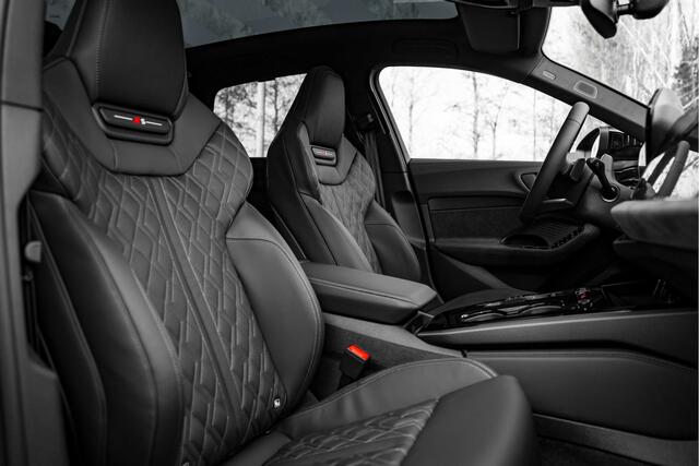 Audi A5 Avant 2.0 e-hybrid ABT 425pk quattro S edition Competition | ABT power upgrade | Panoramadak | Tech Pro | MMI Pro | Massagefunctie | Carbon | 20" | S- sportonderstel | Head up | B&O | Stuurverwarming