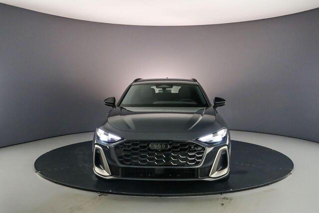 Audi A5 Avant 2.0 TFSI edition one | Audi sound | Matrix-led | Carplay | Tech plus | Bijrijdersdisplay | 360 Camera | Optiek zwart |