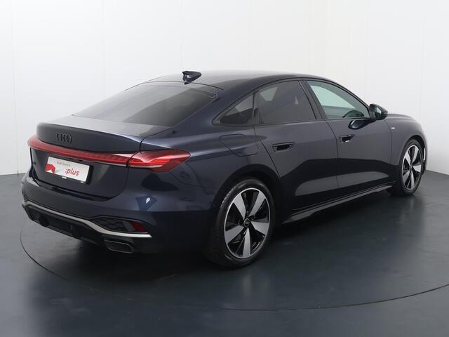 Audi A5 Limousine 2.0 TFSI edition one | 150 PK | Automaat | Adaptive cruise control | Achteruitrijcamera | S line | Apple Carplay/Android Auto |