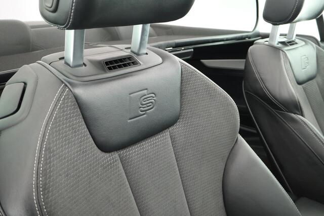 Audi A5 Cabriolet 40 TFSI 190pk S Edition Nekverwarming Keyless HUD Camera Adaptive Cruise Virtual Cockpit Navigatie