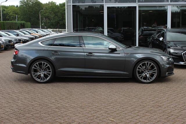 Audi A5 Sportback 2.0 TFSI MHEV Sport S-line Edition / Navigatie / Parkeerhulp V+A / Sportstoelen / 18'' / Half leder / Cruise Control