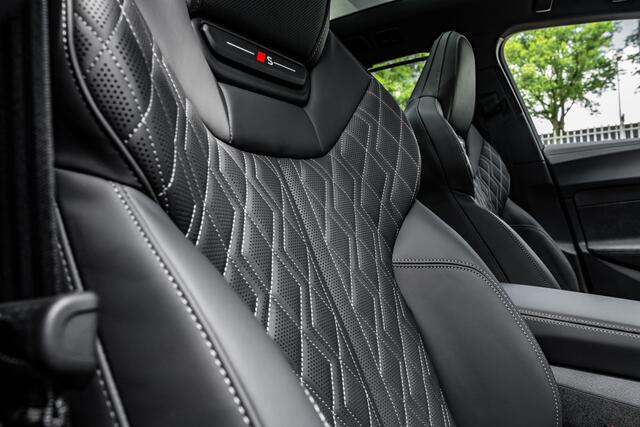 Audi A5 Avant 2.0 e-hybrid ABT Aero 428pk quattro S edition Competition | ABT Aero | ABT 21" EVO velgen | Panoramadak | Tech Pro | MMI Pro | Massagefunctie | Carbon | 20" | S- sportonderstel | Head up | B&O | Stuurverwarming