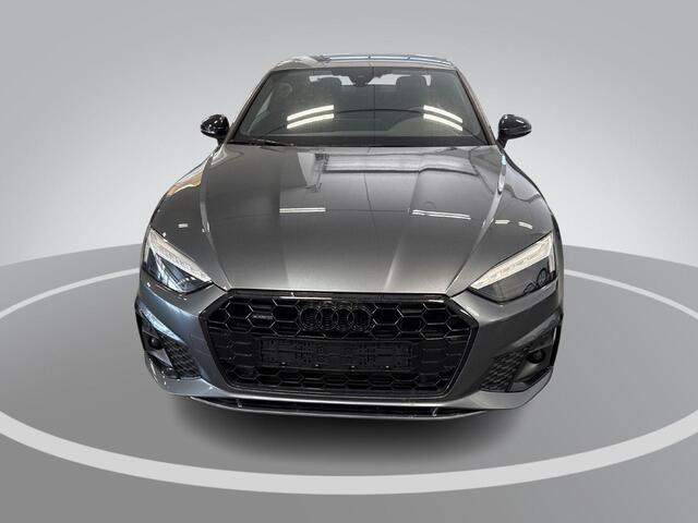 Audi A5 Coupé 40 TFSI quattro 204pk S edition · Camera · Matrix LED · Elek. Voorstoelen + Massage · Optiekpakket Zwart · Apple/Android Car Play · Sfeerverlichting ·