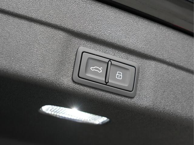 Audi A5 Avant 2.0 TFSI 150 kW/204pk S-edition | Matrix-LED | 360Camera | Audi Sound | 19"Lm