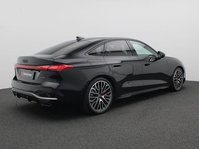 Audi A5 Limousine 2.0 e-hybrid quattro S edition Competition 367PK Panorama-glasdak, Keyless, Stoelverwarming voor en achter, B&O Premium soundsysteem, Sportstoelen voor, Head-up display, Adaptieve rijassistent Plus, S line, 18' Velgen