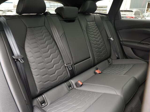 Audi A6 Avant S edition e-tron 83 kWh 210 kW / 286 PK Avant