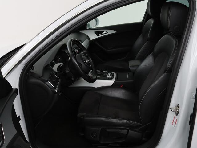 Audi A6 2.0 TFSI quattro S line | Stoelverwarming | Trekhaak | Leder/Alcantara | Camera | Navigatie | Achterbankverwarming | 20'' lichtmetalen velgen | Xenon | Parkeerhulp | Bluetooth