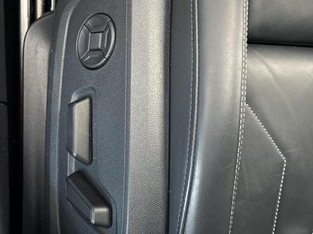 Audi A6 Avant 55 TFSI e 367pk quattro S edition Trekhaak / Panorama Dak / S-Line