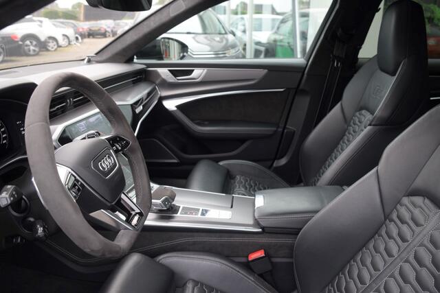 Audi A6 RS 6 Avant 4.0 TFSI quattro Ceramic | LED | B&O-3d | Luchtvering | Carbon | RS
