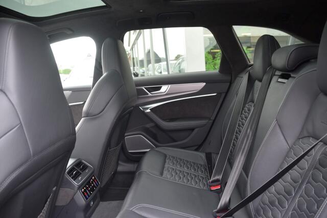 Audi A6 RS 6 Avant 4.0 TFSI quattro Ceramic | LED | B&O-3d | Luchtvering | Carbon | RS