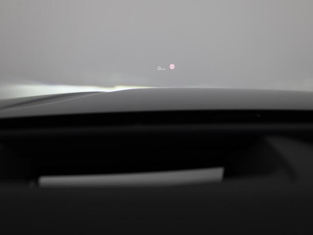 Audi A6 Avant S edition e-hybrid 220 kW / 299 PK Avant 7 versn. | Techniekpakket plus | MMi experience pro | Elektrische stoelen | Privacy glas |