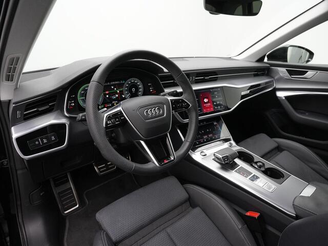 Audi A6 Avant 55 TFSI e 367 pk S-tronic quattro S edition Competition / S-Line | Panoramadak | Trekhaak | Geheugenstoel | Leder/alcantara | Matrix LED |