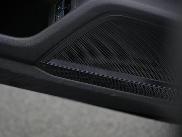 Audi A6 Avant 55 TFSI e 367 pk S-tronic quattro Pro Line S Competition / S-Line | Panoramadak | Trekhaak | Demperregeling | Head-up display | Geheugenstoel | 360 camera | HD-Matrix LED | Bang & Olufsen |