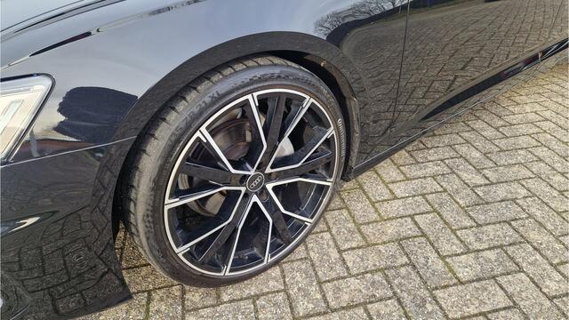 Audi A6 Avant 40TFSi S Edition Competition PanoDak / 21" / Camera / Stoelvw / S line Stiksels
