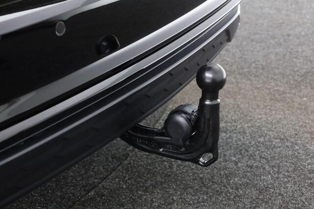 Audi A6 Avant Competition 50 TFSI e 299 pk S edition 299 pk quattro | Trekhaak | Pano | Camera | Stoelverwarming | 20 inch