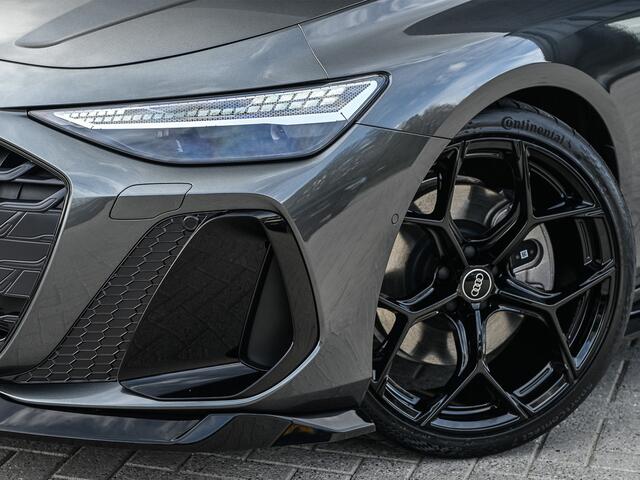 Audi A6 Avant 2.0 e-hybrid Quattro S-Line | Memory Seats | Achteras besturing | Stylingkit | 360 Camera | Adaptive cruise