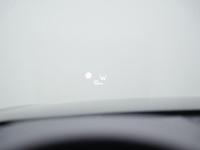 Audi A6 Avant 55 TFSI e Quattro S edition Competition / S-Line | Panoramadak | Trekhaak | HD-Matrix LED | Head-up display | Demperregeling | Leder/alcantara