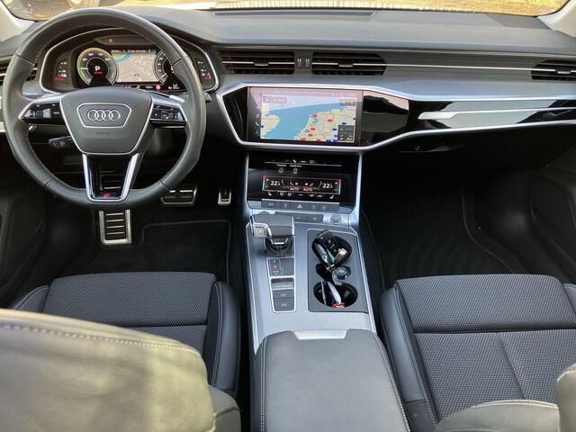 Audi A6 Avant 55 TFSIe 270kW/367PK quattro S Line Competition · Panoramadak · Trekhaak · 360°Camera + Parkeersensoren