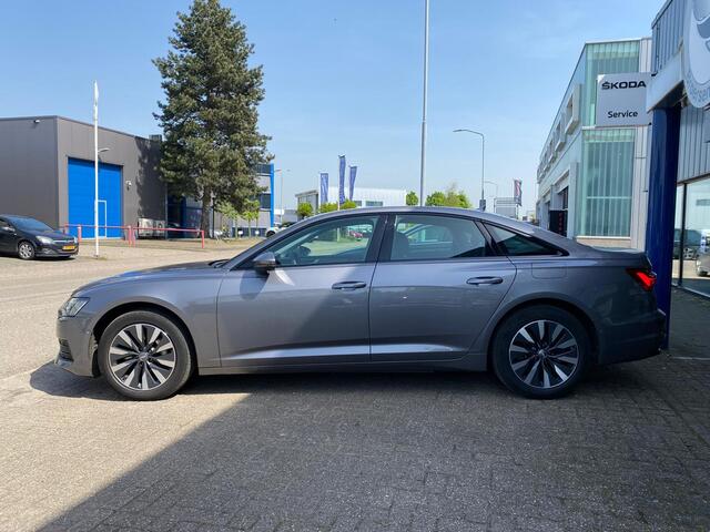Audi A6 50 TFSI e quattro Business Edition PHEV met 360 camera en Stoelv
