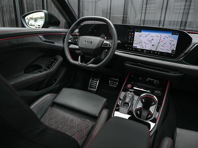 Audi A6 Avant 3.0 TFSI 368PK Quattro S-Edition Panoramadak | Luchtvering | Head-up display | 6-cilinder | Stoelgeheugen | 4-Wiel besturing | Tech Pro | Adaptive cruise control | B&O audio | S-stoelen | Ambiance verlichting | Carbon inleg | Styling kit | 4-Zone cl