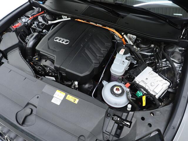 Audi A6 Avant 50 TFSI e quattro S-Line | Panoramadak | Trekhaak | Leder | Camera | Keyless | Memory | Cruise | Carplay