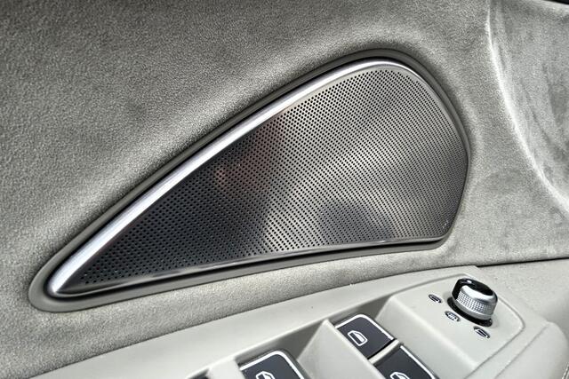 Audi A8 4.0 TFSI S8 plus quattro Pro Line+ B&O ADVANCED KERAMISCH SOLAR SUNROOF BOMVOL!