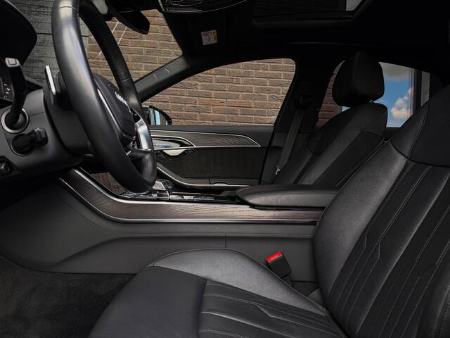 Audi A8 60 TFSI e quattro All Black | 22" | Pano | Laser | Servo | HUD | Topv | B&O | Assistente + | Warmte Comfort Pakket |