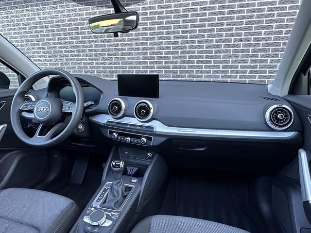 Audi Q2 35 TFSI Business Edition | Panoramadak | Virtual Cockpit | DAB+
