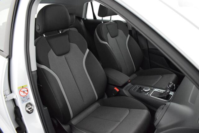 Audi Q2 1.4 TFSI 150pk S-Tronic CoD Sport Trekhaak Led Stoelverwarming Panoramadak Navigatie