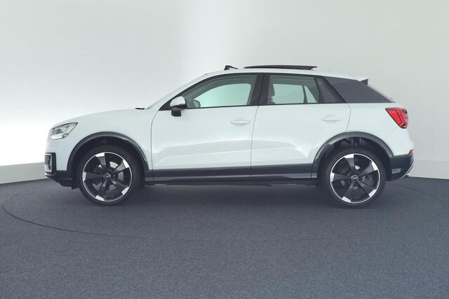 Audi Q2 1.4 TFSI 150pk S-Tronic CoD Sport Trekhaak Led Stoelverwarming Panoramadak Navigatie