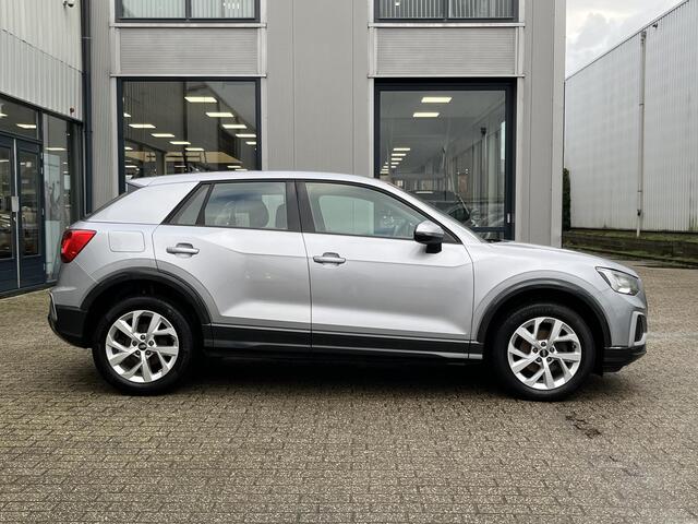 Audi Q2 30 TFSI Business Edition | Camera/Cruise/Clima/Stoelverw./17"/Apple CarPlay-Android Auto