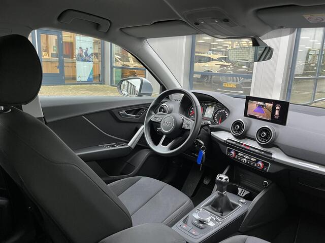 Audi Q2 30 TFSI Business Edition | Camera/Cruise/Clima/Stoelverw./17"/Apple CarPlay-Android Auto