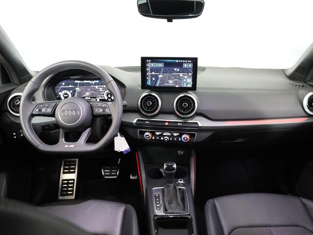 Audi Q2 35 TFSI S Edition 150 pk S-tronic | Verlengde garantie | Navigatie met Touchscreen | Parkeersensoren achter | Adaptieve cruise control | Matrix LED koplampen | S-line |