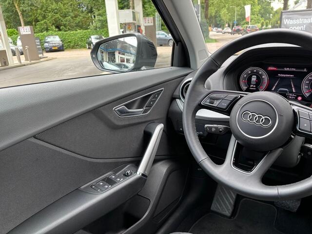 Audi Q2 35 TFSI Aut S-Line LED Camera Virtual Cockpit