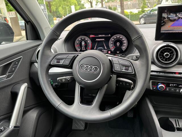 Audi Q2 35 TFSI Aut S-Line LED Camera Virtual Cockpit