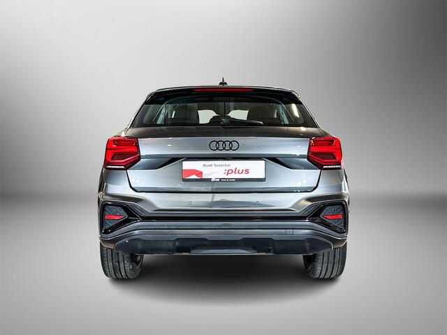 Audi Q2 35 150pk TFSI S Edition Optiekpakket zwart plus / Matrix-led en ledachterlichten / Parkeerhulp plus