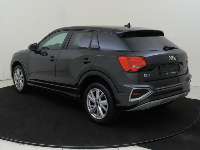 Audi Q2 35 TFSI Pro Line | Achteruitrijcamera | Stoelverwarming | CarPlay | Virtual cockpit | Adaptieve cruise control | Elektrisch inklapbare buitenspiegels | Draadloze telefoonlader |