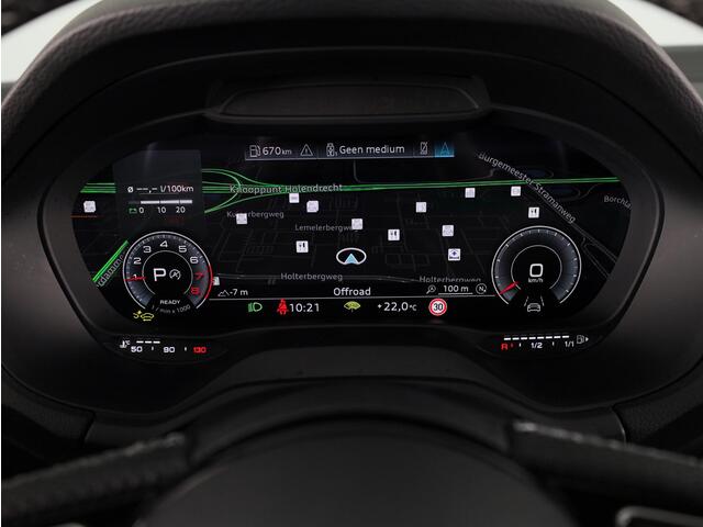 Audi Q2 35 TFSI S Edition 150 pk S-tronic | Verlengde garantie | Navigatie | Panoramadak | Parkeersensoren achter | Adaptieve cruise control | S-Line |